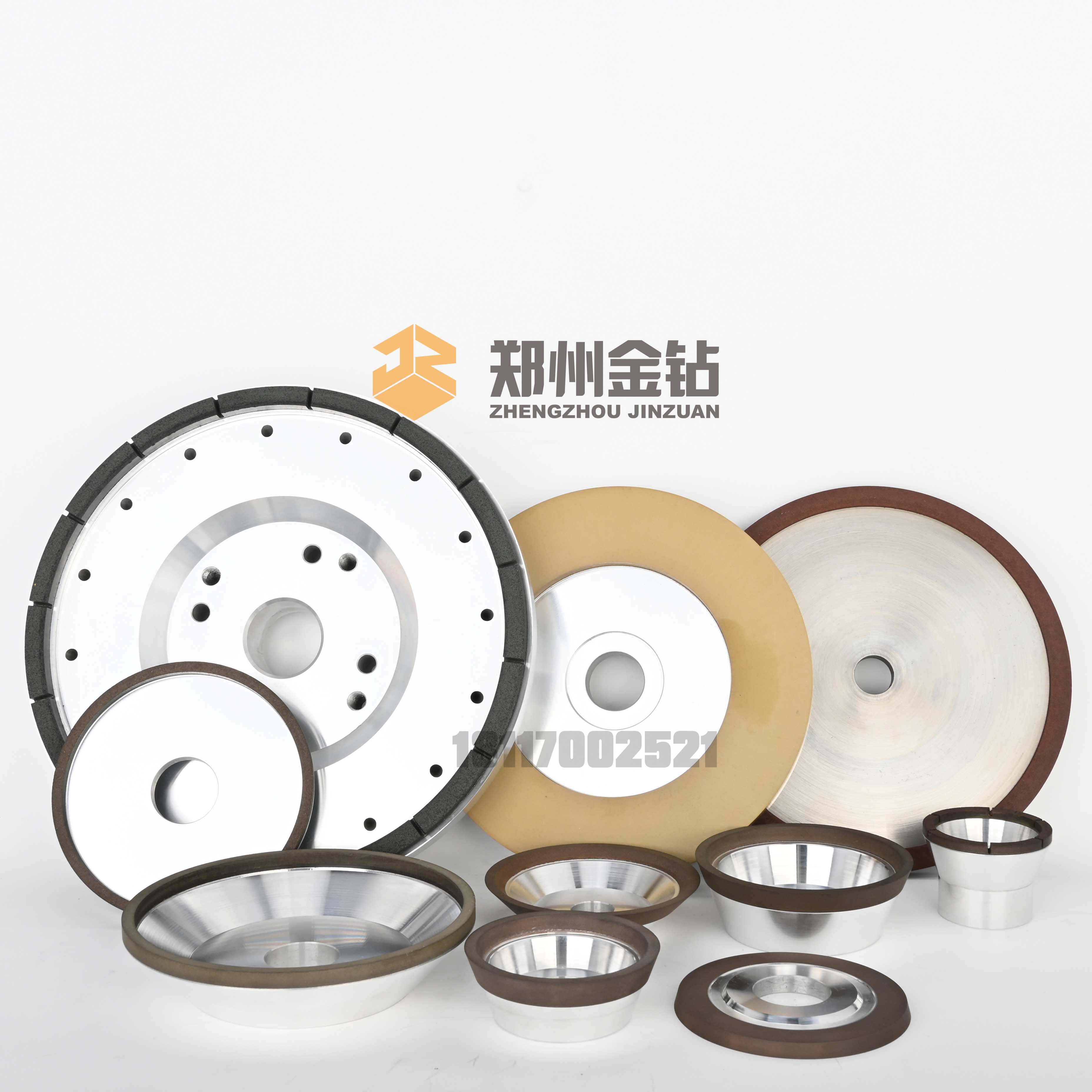 Diamond grinding wheel for carbide